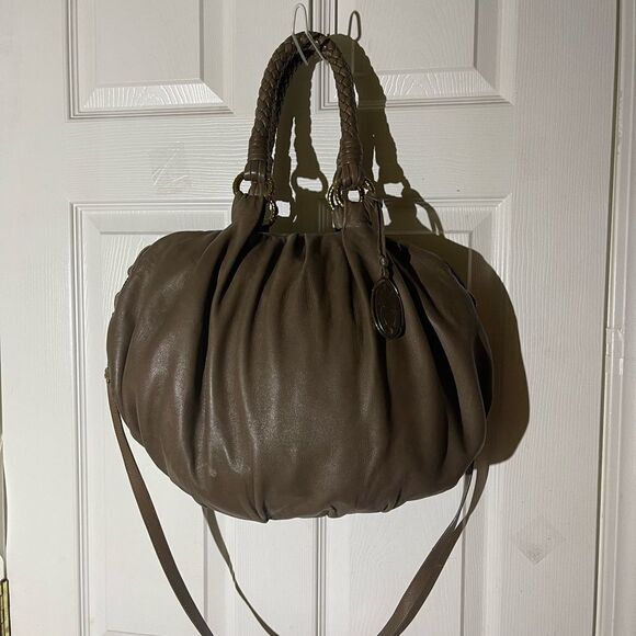 Ellie Tahari soft leather Brown large Satchel/ shoulder bag gold tone hardware - Picture 2 of 13